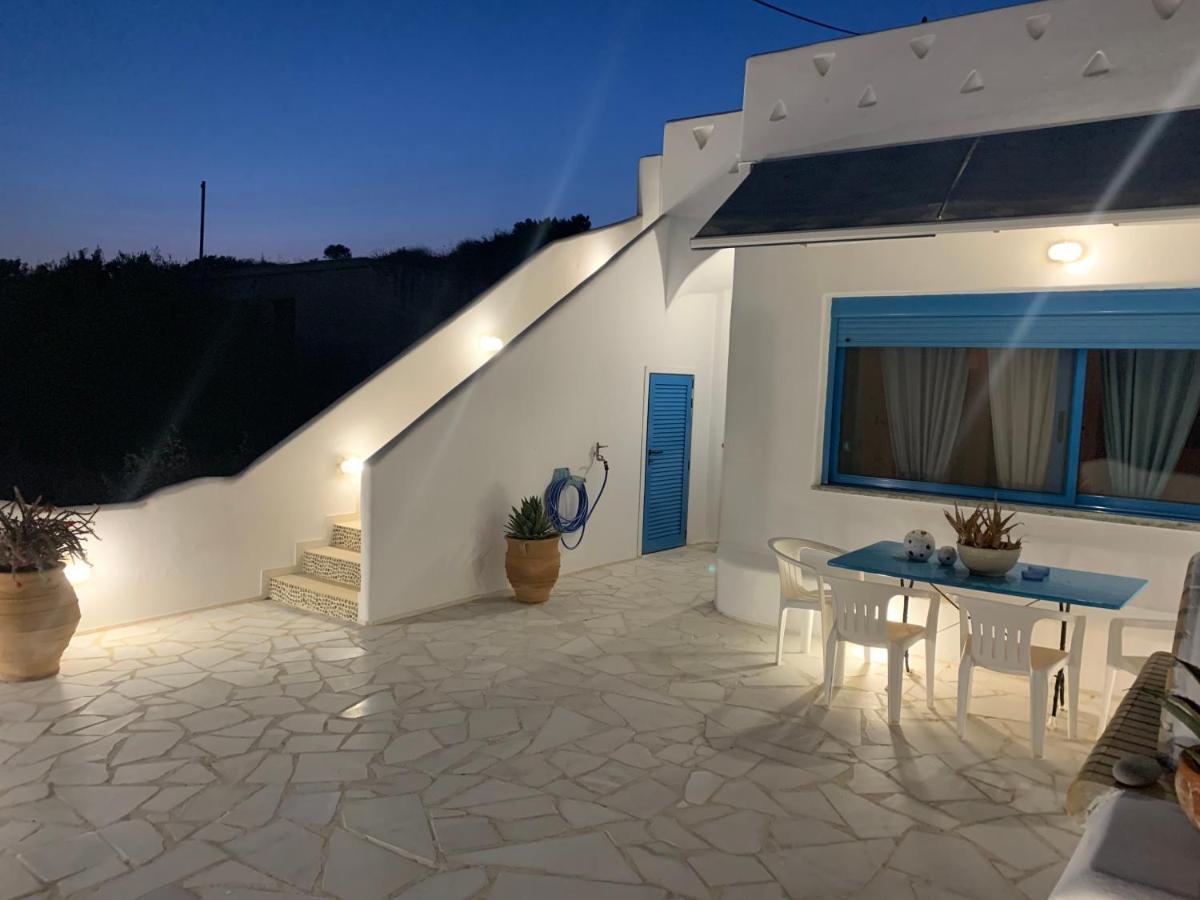 Blue Sea Villa & Apartments Makrýgialos Exterior foto