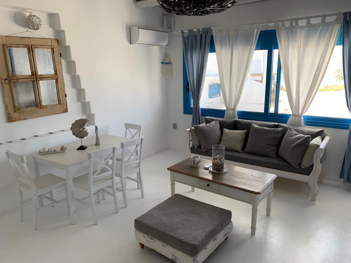 Blue Sea Villa & Apartments Makrýgialos Exterior foto